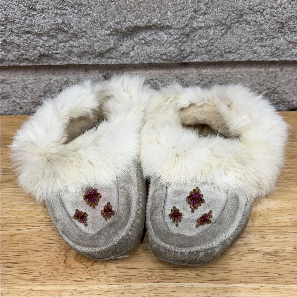 Cozy Moccasins Fur-Lined Slippers with Embroidery